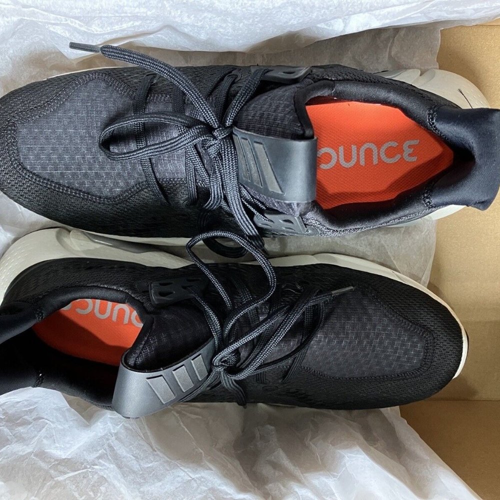 Adidas Edge XT Core Black RunningShoes - Size 11